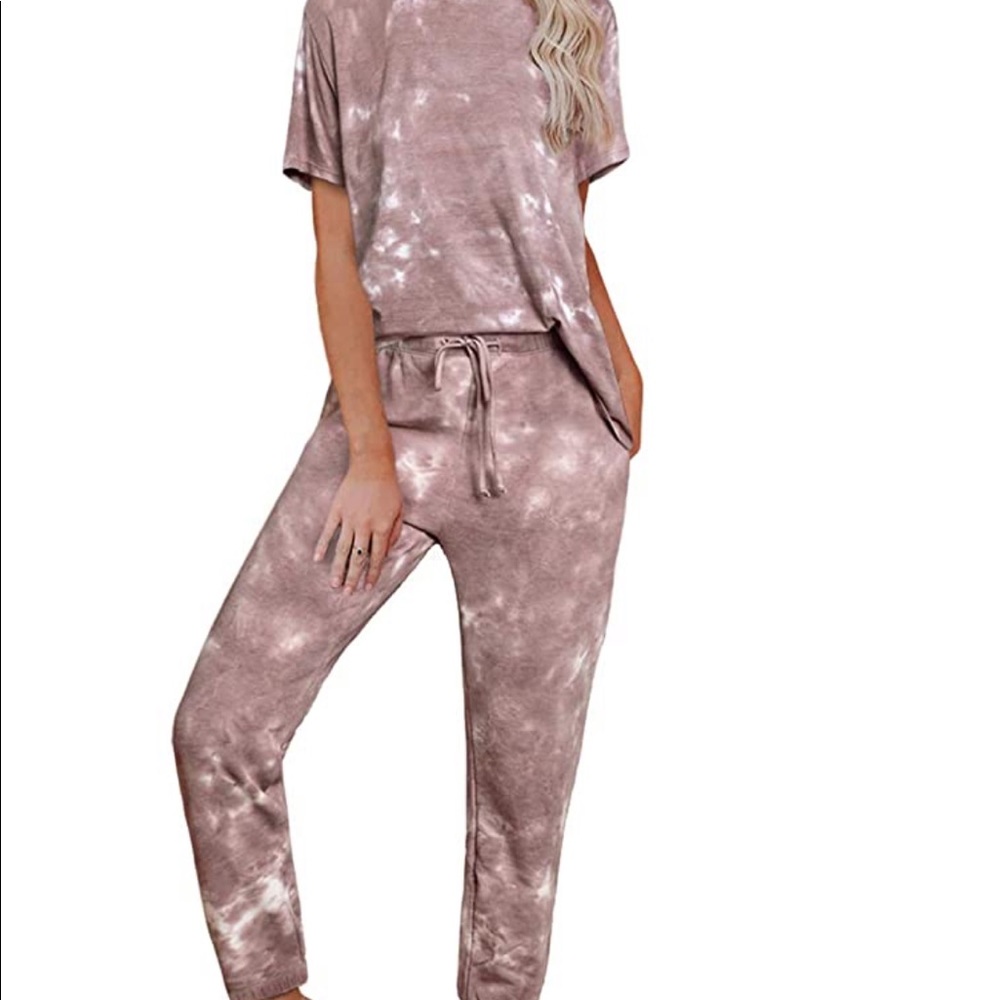 NEW ✨ Tie Dye Loungewear Set